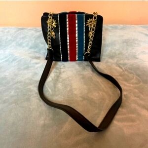 ❄️❄️ SAMPLE BAG!!!SUPER RARE vintage HTF Betsey johnson skull bag